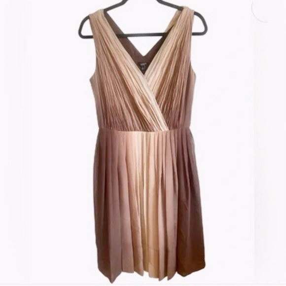 Talbots Ombre Brown V-Neck Pleated Dress Size 2P - Picture 1 of 8